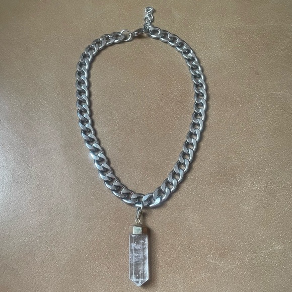 Statement large crystal quartz curb chain necklace silver - Picture 3 of 7